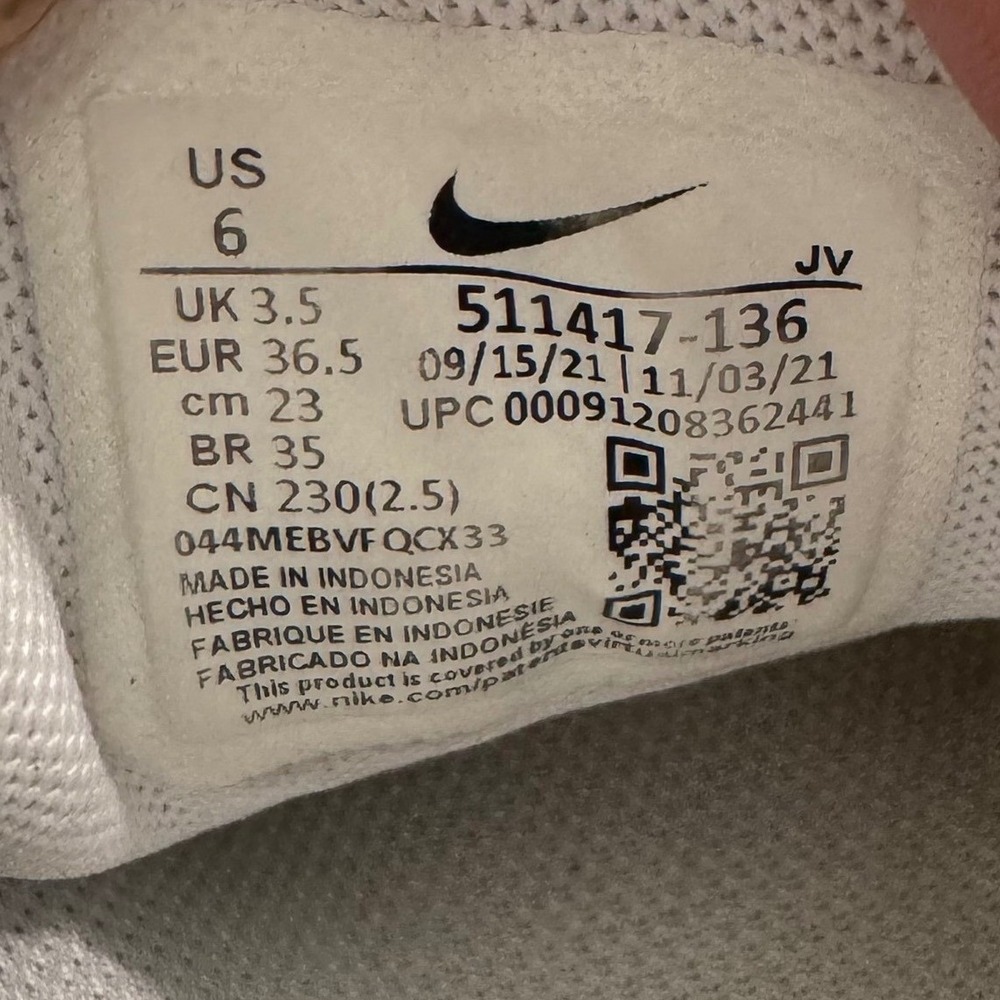 Nike Air Max Correlate White Green & Bright Mango Woman's Athletic Shoes Size 6 - Picture 11 of 11